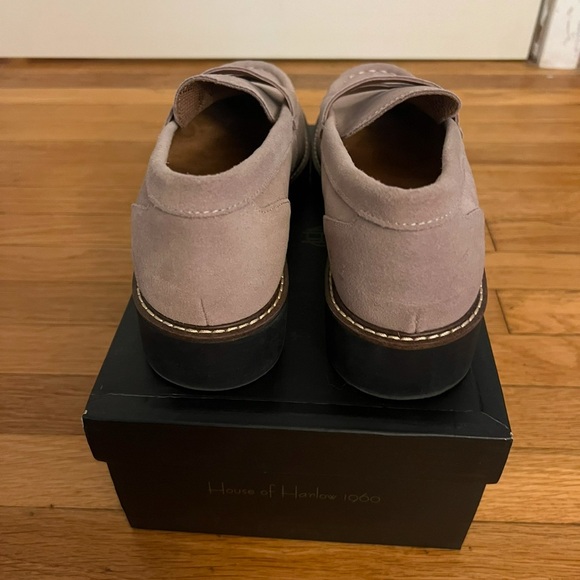 NIB House of Harlow 1960 Gunner Light Taupe Suede Loafer with Black Lug Sole - Picture 7 of 9